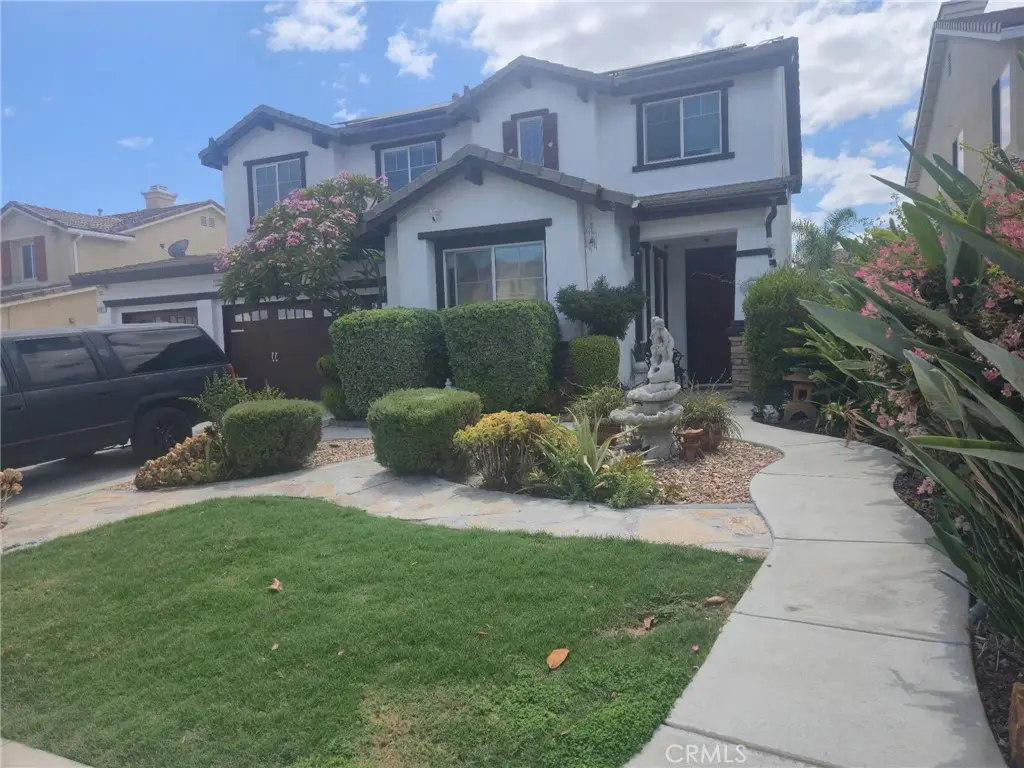 5707 Caliterra Court, Eastvale