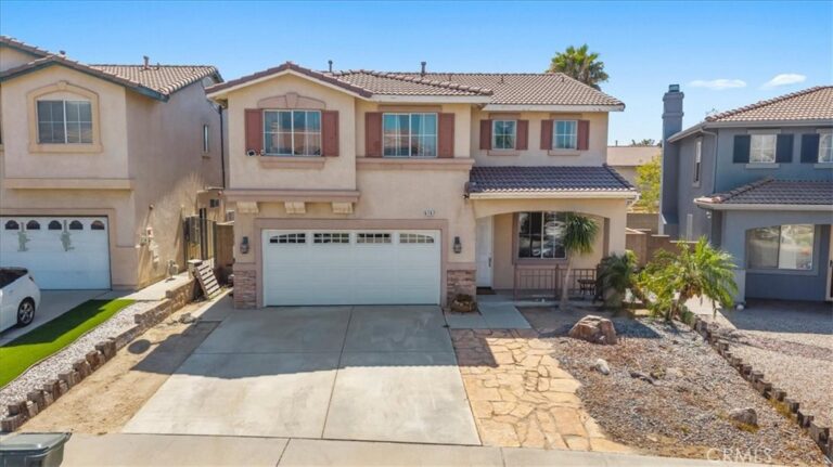 5767 Tamarisk, Fontana