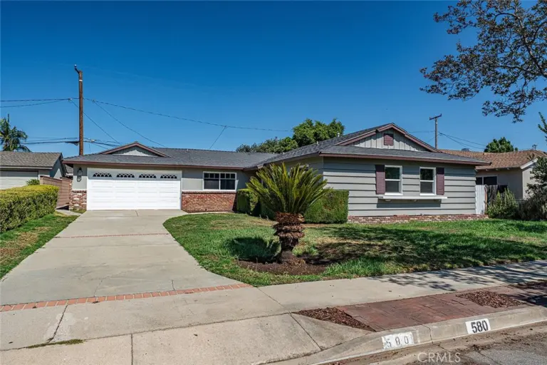 580 Dover Rd, Covina
