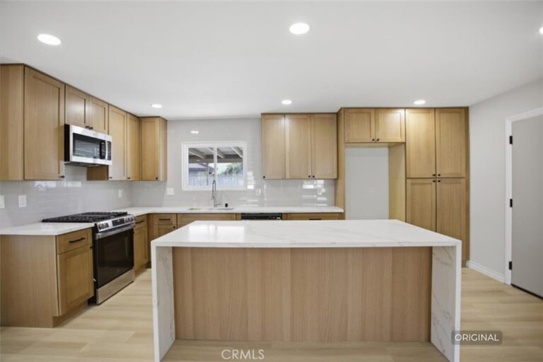 5871 Geremander Avenue, Rialto