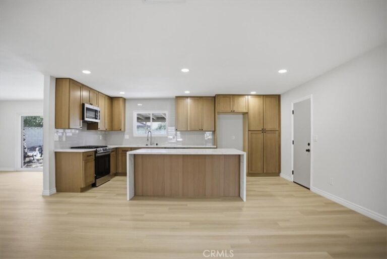 5871 Geremander Avenue, Rialto
