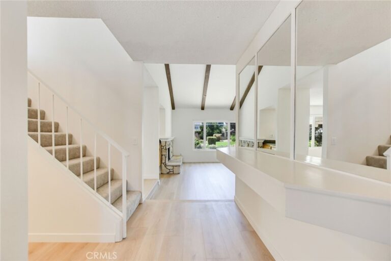 6074 Malachite Avenue, Alta Loma