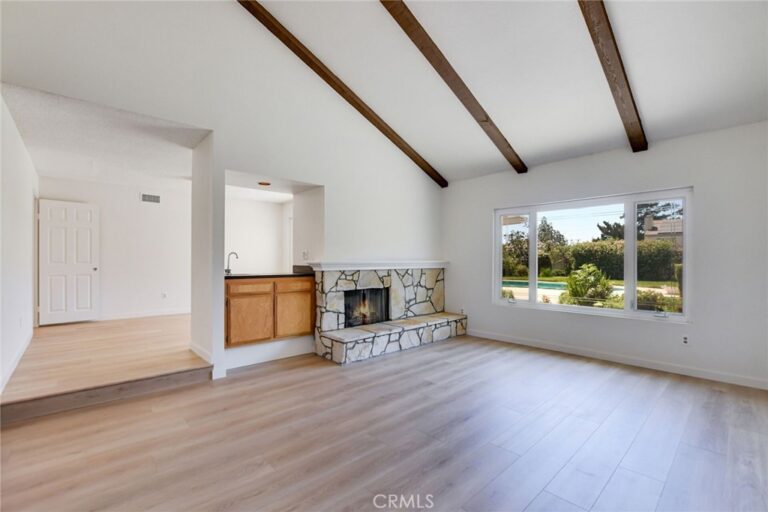 6074 Malachite Avenue, Alta Loma