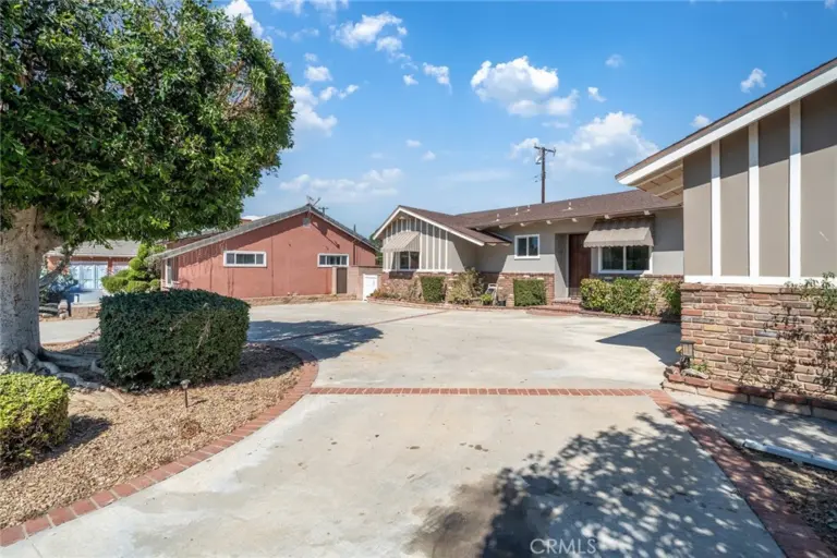 614 S Acacia, West Covina
