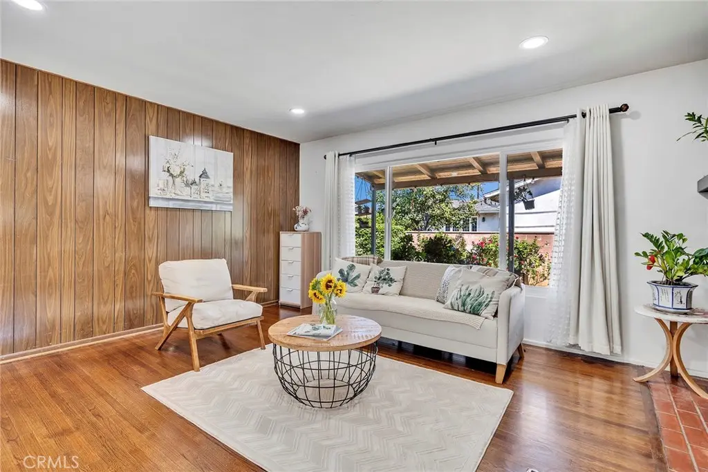 614 S Acacia, West Covina