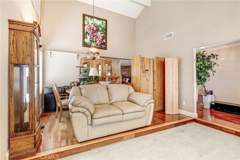 6192 Hellman Avenue, Rancho Cucamonga