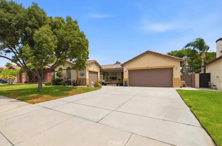 6248 Pear Avenue, Eastvale