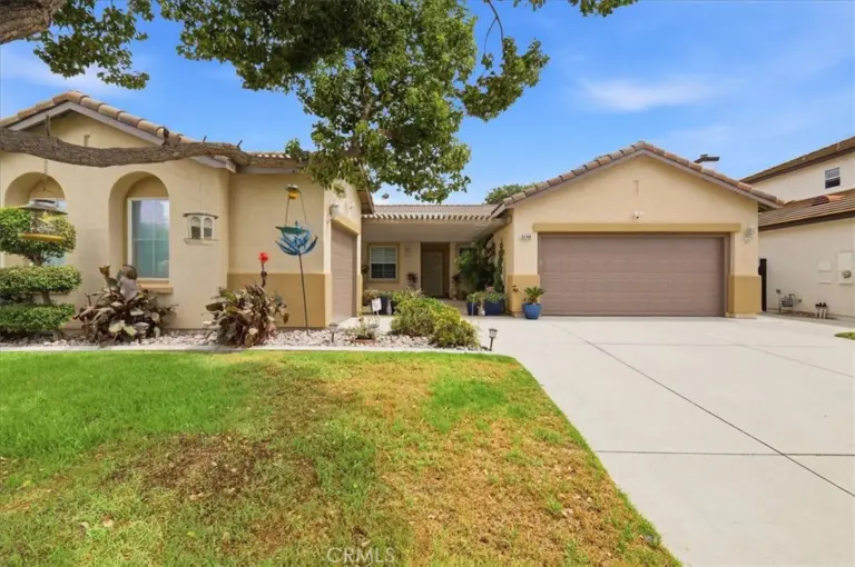 6248 Pear Avenue, Eastvale