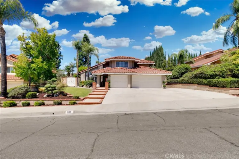 625 N Pacer Court, Walnut