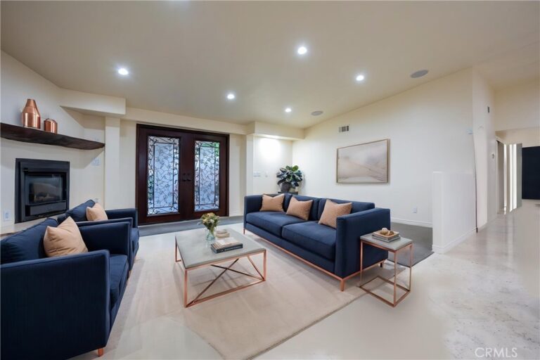 6378 East Avenue, Rancho Cucamonga