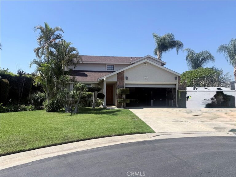 639 Damien, La Verne