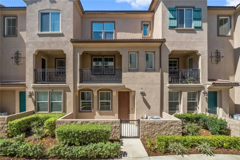 6391 Orion Court, Eastvale