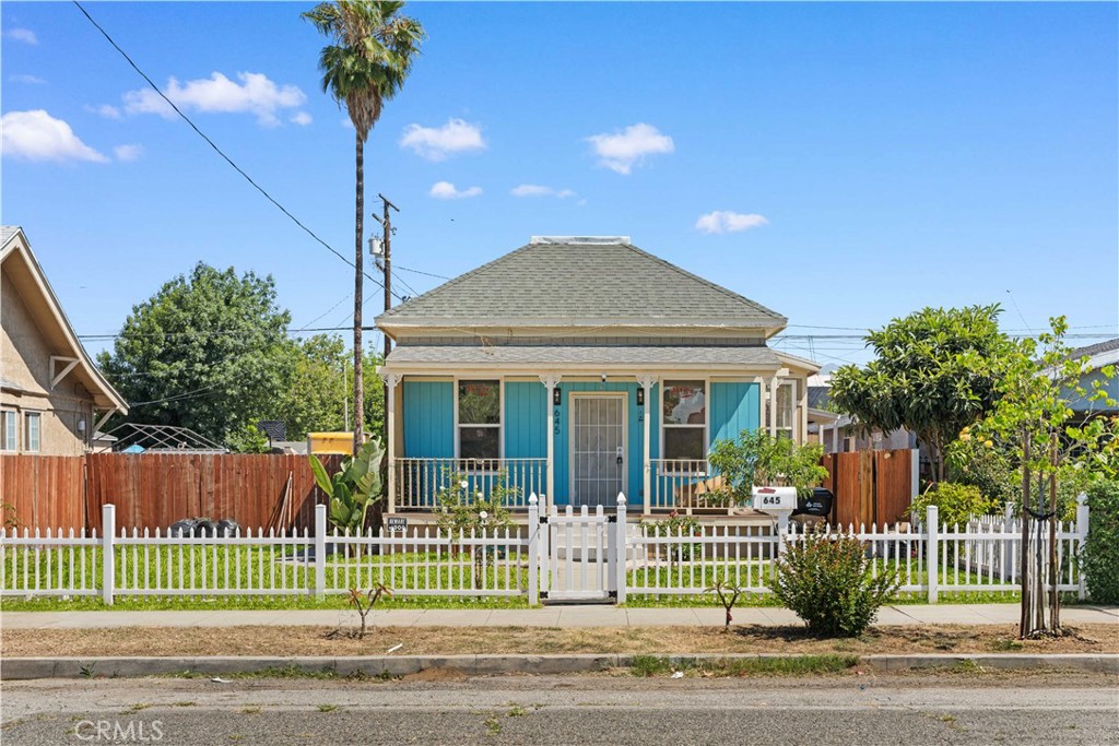 645 W Center Street, Pomona