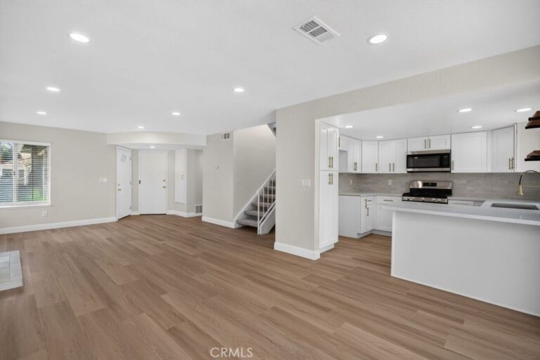646 W Home, Rialto