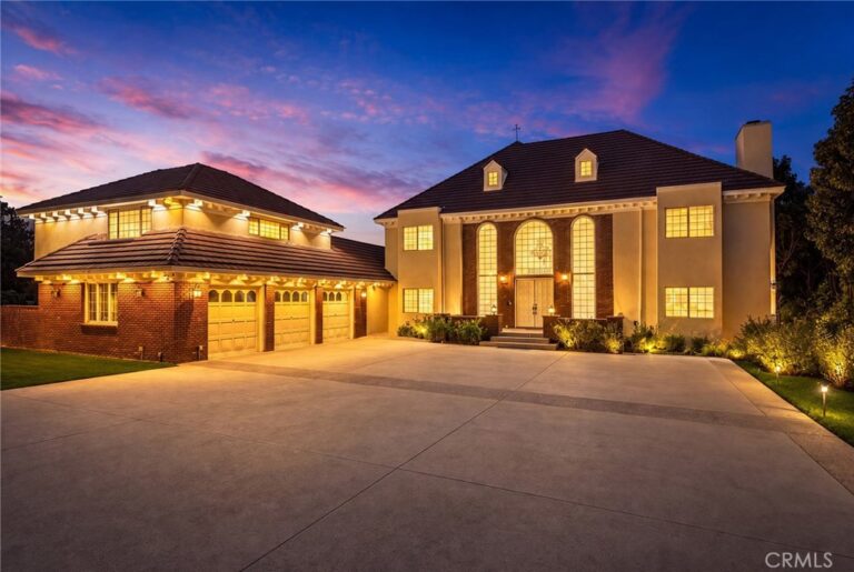648 Pomello Drive, Claremont
