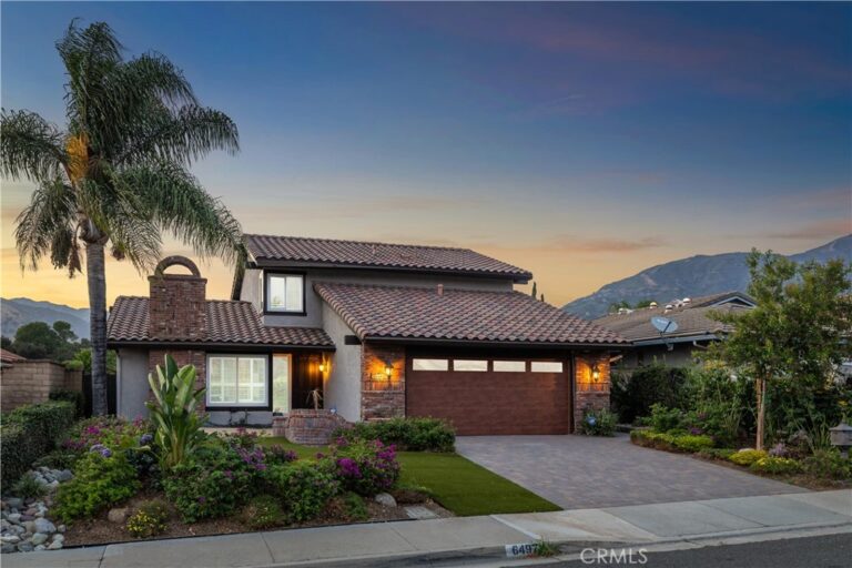6497 Country Club Drive, La Verne
