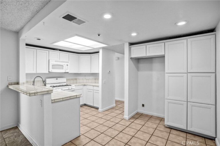 6565 Sonoma Avenue, Fontana