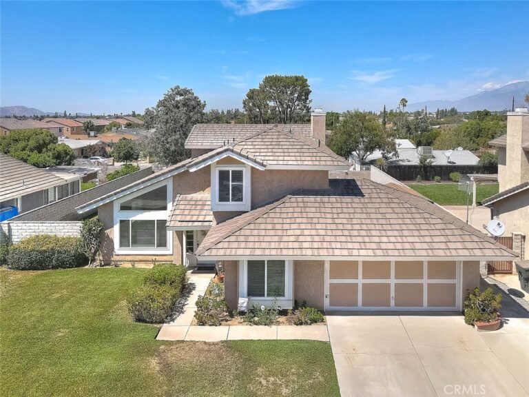 660 S Pampas Ave, Rialto
