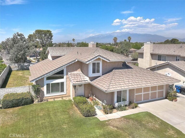 660 S Pampas Ave, Rialto