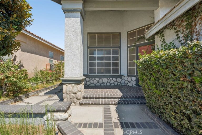 6613 Blanchard, Fontana