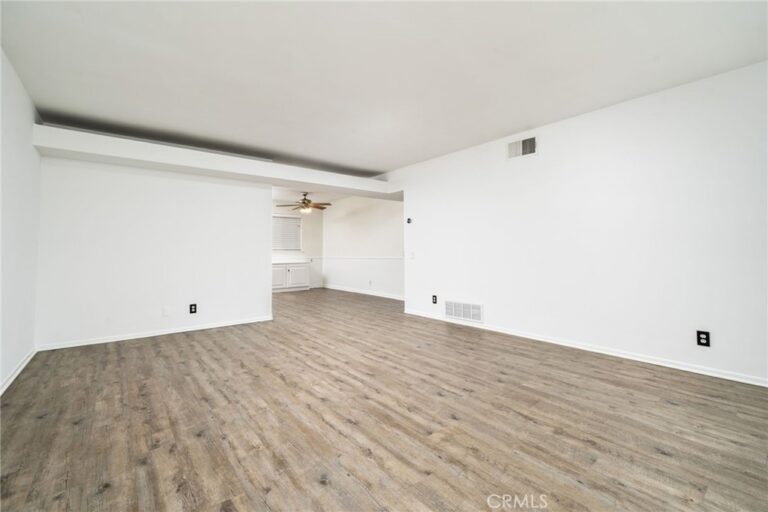 663 S Indian Hill Boulevard #C, Claremont