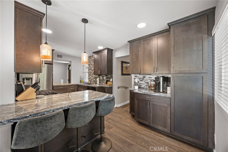 6639 Eastwood, Alta Loma