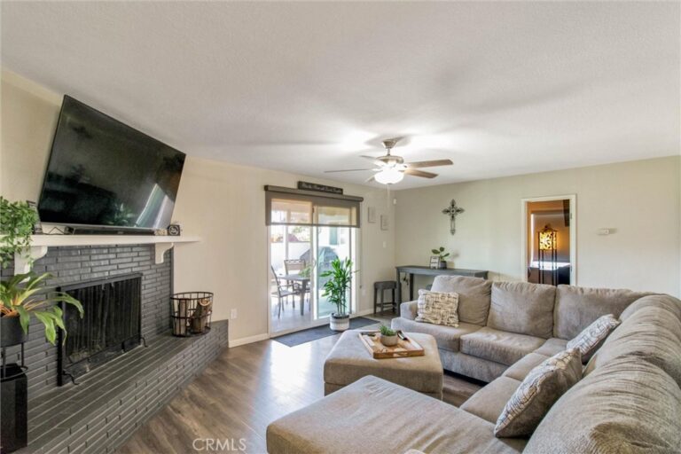 6831 Park Ave, Rialto
