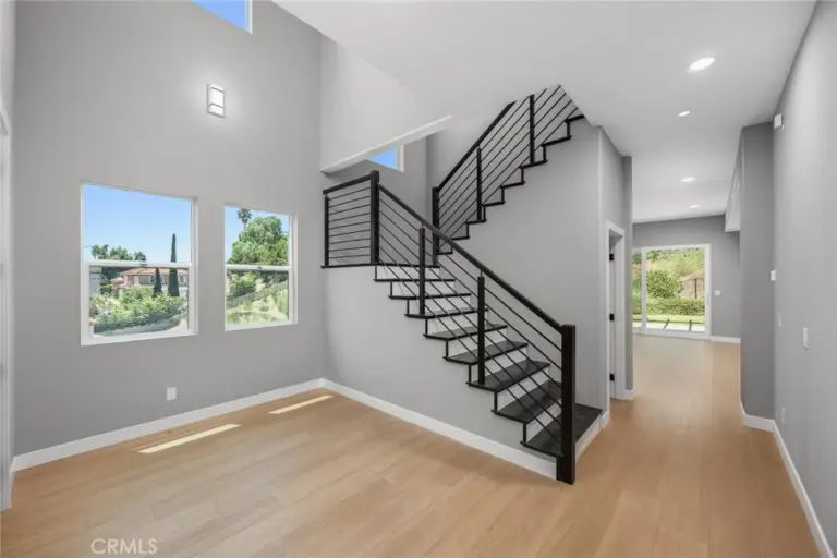 693 Castlehill Drive, Walnut