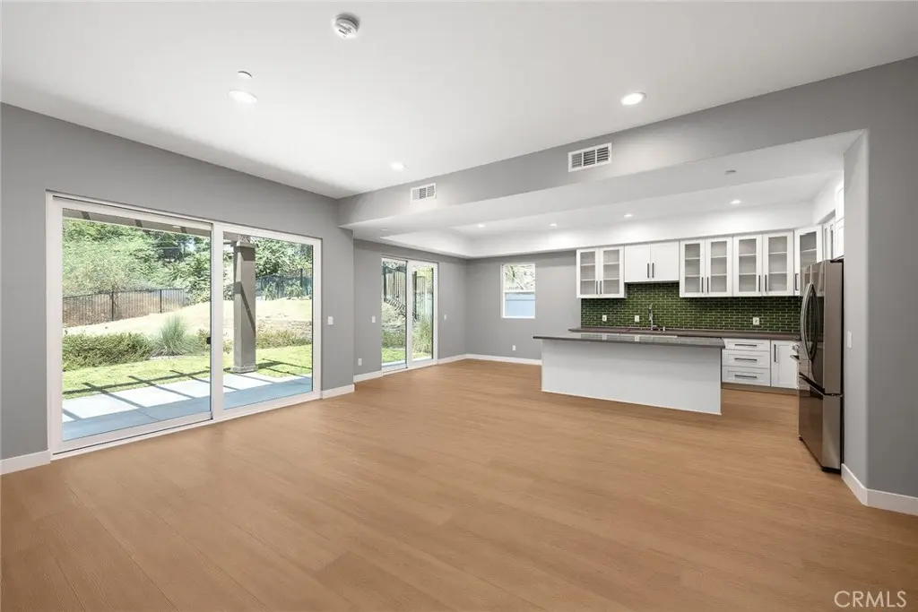 693 Castlehill Drive, Walnut