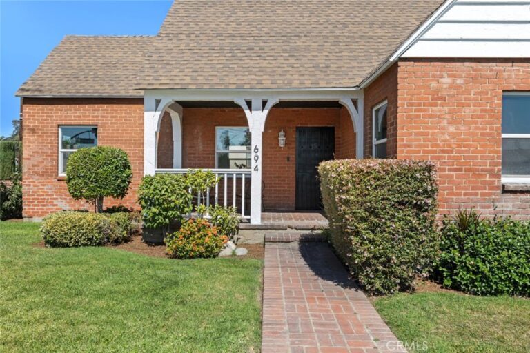 694 W Orange Grove, Pomona