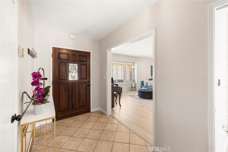 698 Wellesley, Claremont