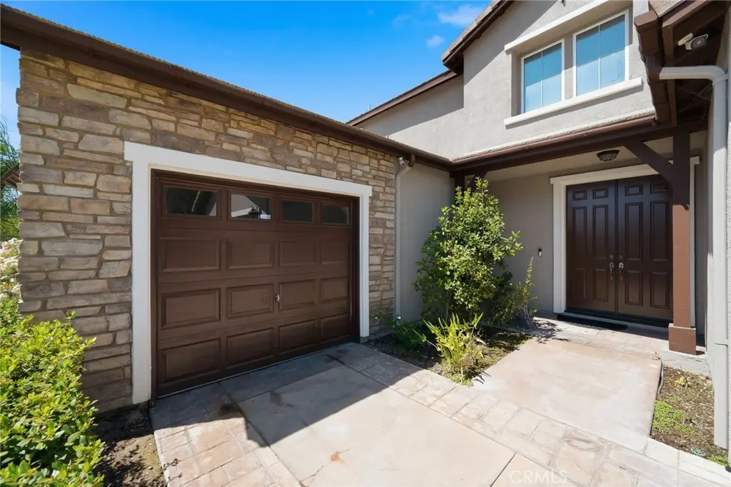 6981 Wild Lupine Road, Eastvale