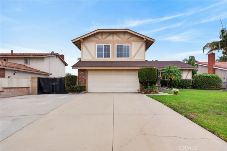7036 Valinda, Rancho Cucamonga