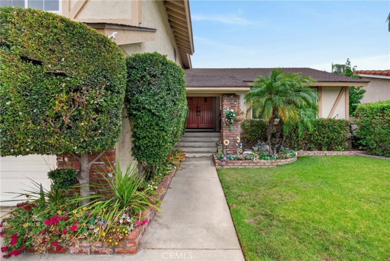 7036 Valinda, Rancho Cucamonga