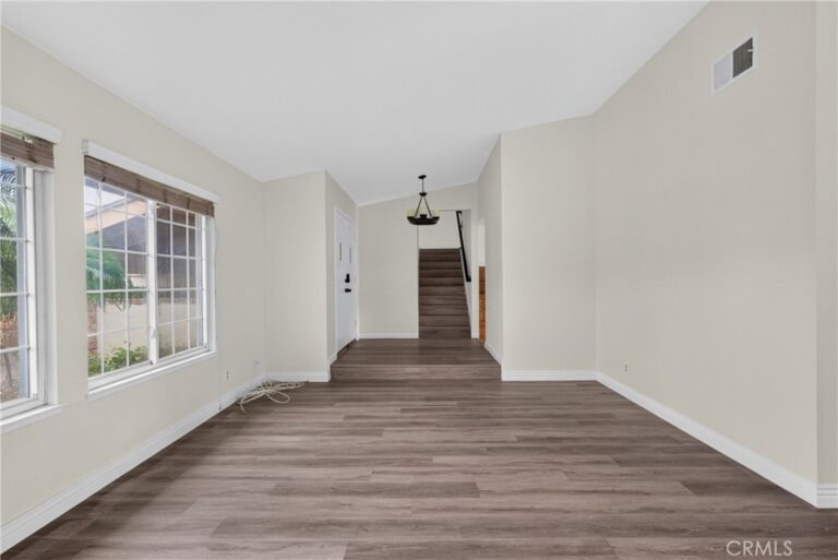 7036 Valinda, Rancho Cucamonga