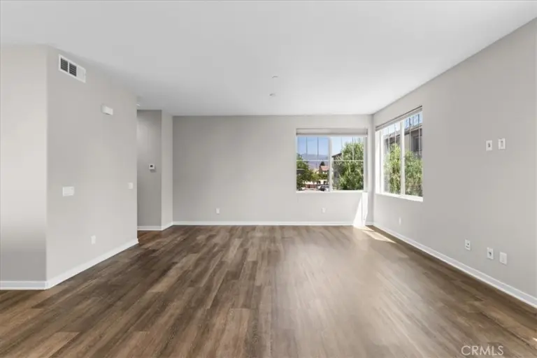 709 S Azusa Avenue #M, Azusa