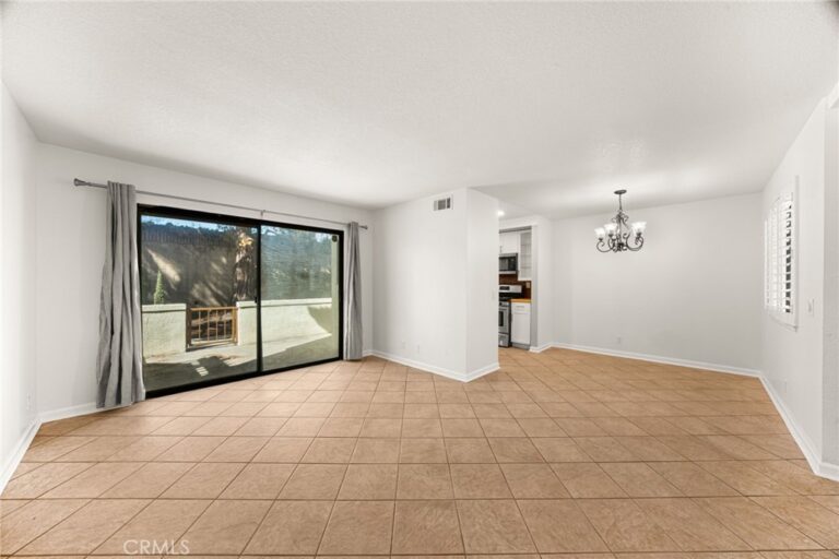 713 Mansfield Drive, Claremont