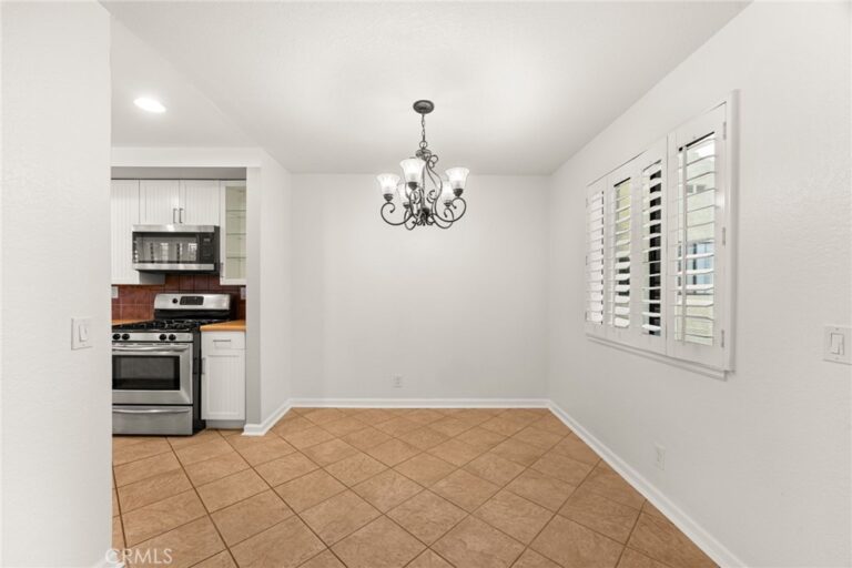 713 Mansfield Drive, Claremont