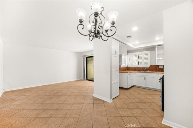 713 Mansfield Drive, Claremont