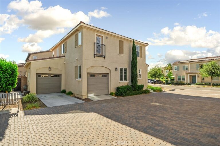 7155 Citrus #134, Fontana