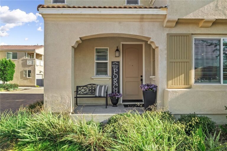 7155 Citrus #134, Fontana