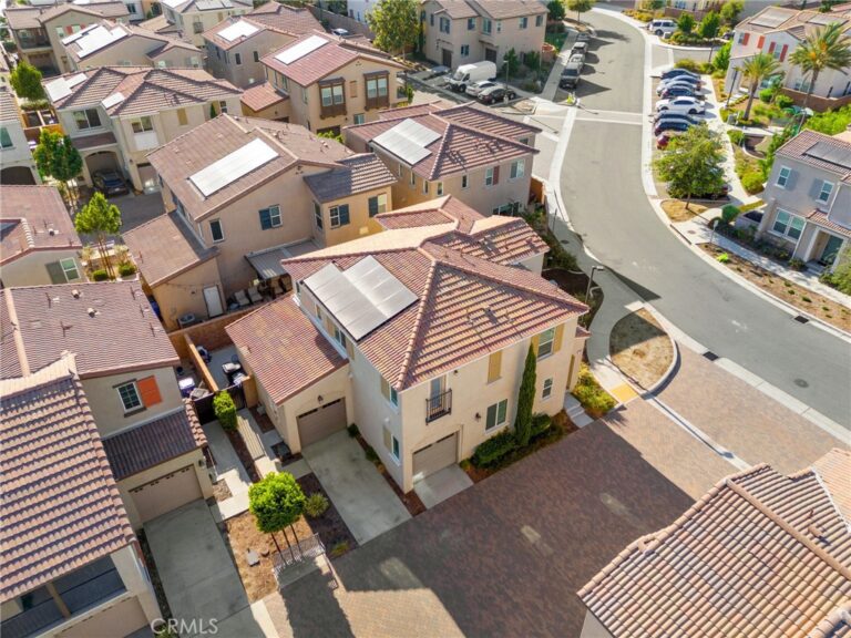 7155 Citrus #134, Fontana
