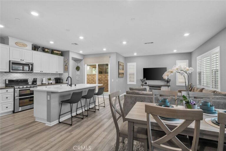 7155 Citrus #134, Fontana