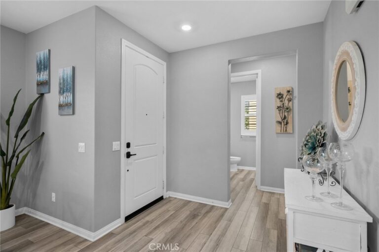 7155 Citrus #134, Fontana
