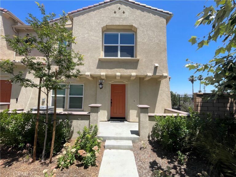 7155 Citrus #359, Fontana