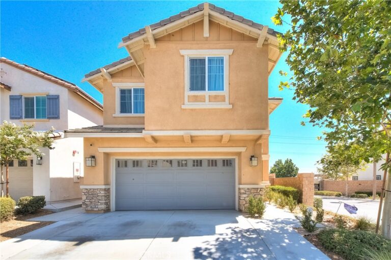 7205 Crescendo Lane, Fontana