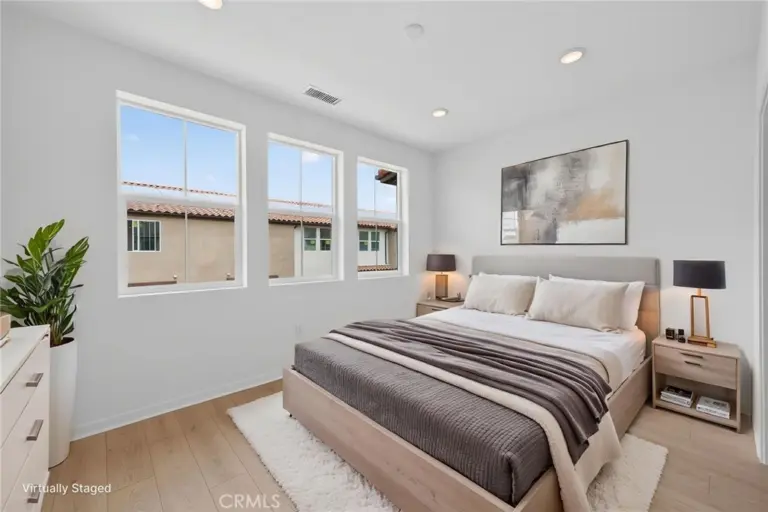 722 Tropicana Place, Covina