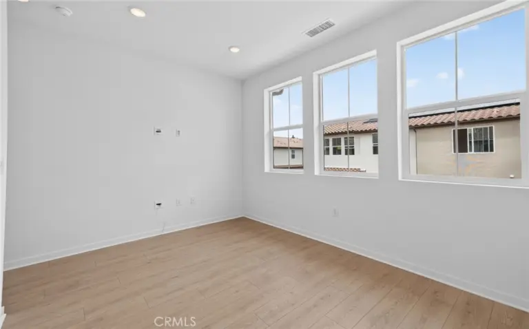 722 Tropicana Place, Covina