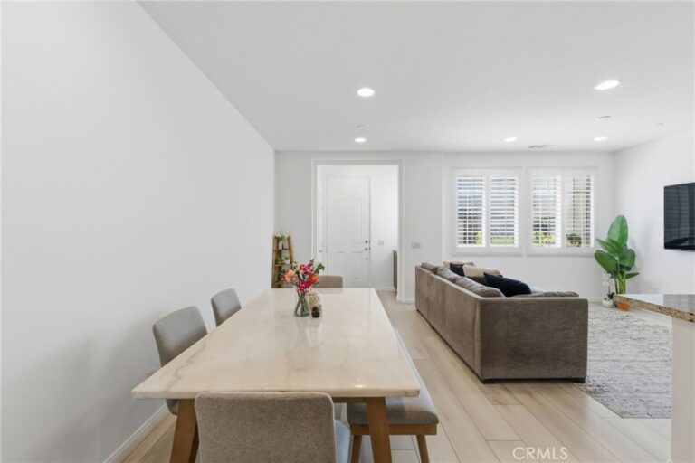 7247 Bondola Court #14, Rancho Cucamonga