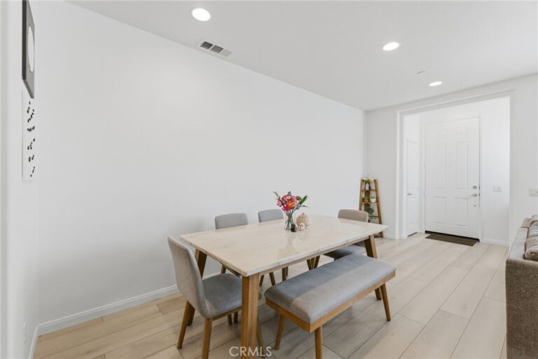 7247 Bondola Court #14, Rancho Cucamonga